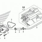TRX500FM2 Крышка водяной помпы