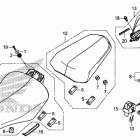 CB500F Seat@rear grip