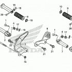 VT750CS Подножки