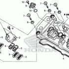 CBR1000S2 Крышка головки цилиндров