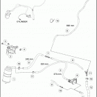 2020 690 SMC R CHASSIS Испаряющая канистра
