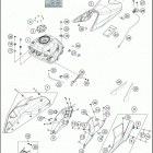2020 390 DUKE WHITE CHASSIS Tank, seat