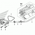SXS500M 2AC Крышка водяной помпы