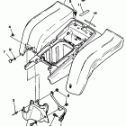 YFS 200 Заднее крыло