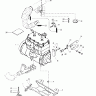 Grand Touring 500/583 Крепление двигателя и глушитель (494)