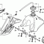 CRF70F Топливный бак