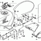 VFR800A Топливный бак