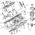 ST1300PA Правая головка цилиндров