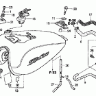 VT750CA Топливный бак