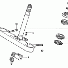 GL1500CD Траверса нижняя