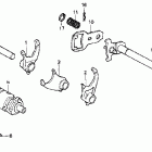 XR200R Gearshift drum @ gearshift fork