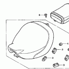 VT750CD2 Сидение