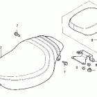 VF750C Сидение