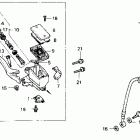 CB400F Главный тормозной цилиндр - передний