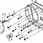 VT1100C Крышка картера правая