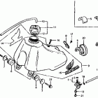CR60R Топливный бак