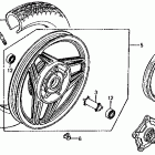VF750S Заднее колесо