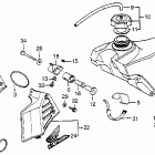 CR250R Fuel tank @ radiator shroud 82