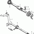 CL450K4 Gearshift spindle @ kick starter spindle