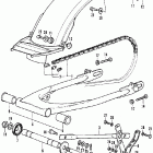 CR250M Swingarm @ rear fender m