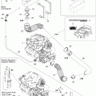 Challenger 180 215 IC Опора двигателя и глушитель воздухозаборника