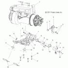 550 IQ LXT/INTL - S12PT5BSL/BEL Крепление двигателя