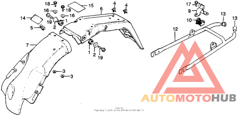 Задний бампер