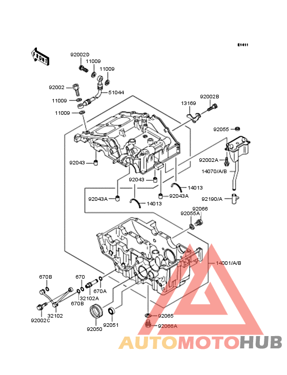 Картер двигателя