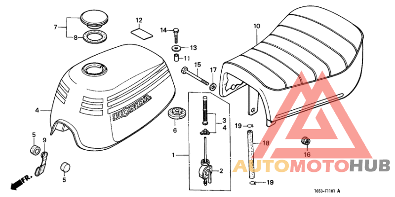 Fuel tank/seat
