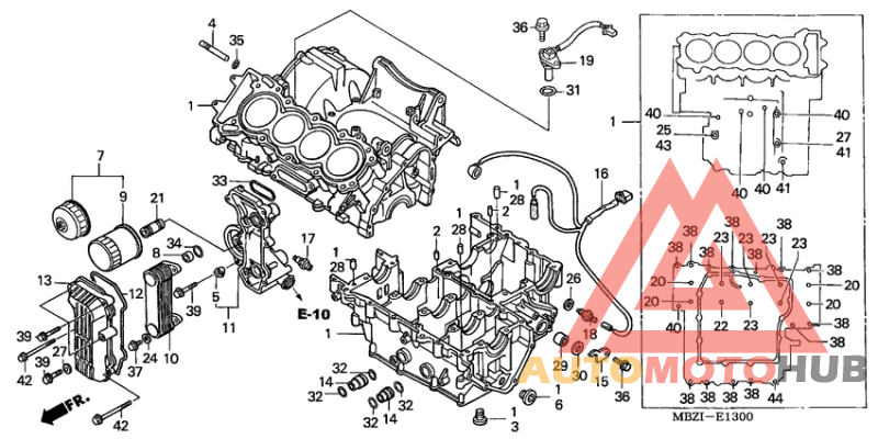 Картер двигателя