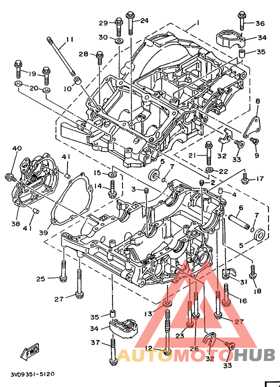Картер двигателя