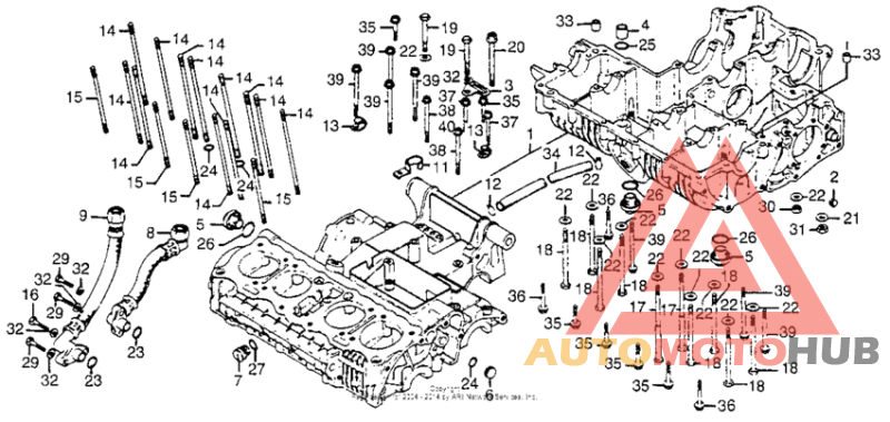 Картер двигателя