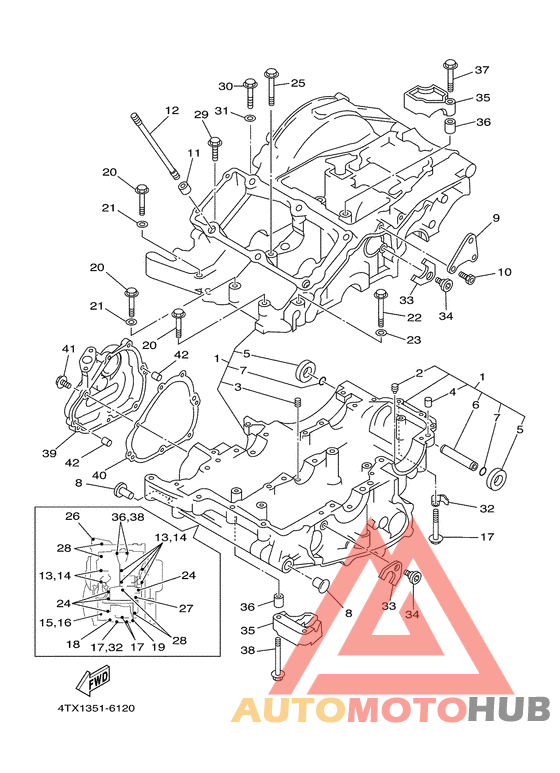 Картер двигателя