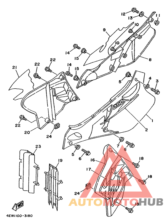 Side cover / oil tank