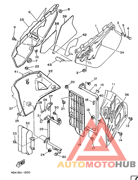 Side cover / oil tank