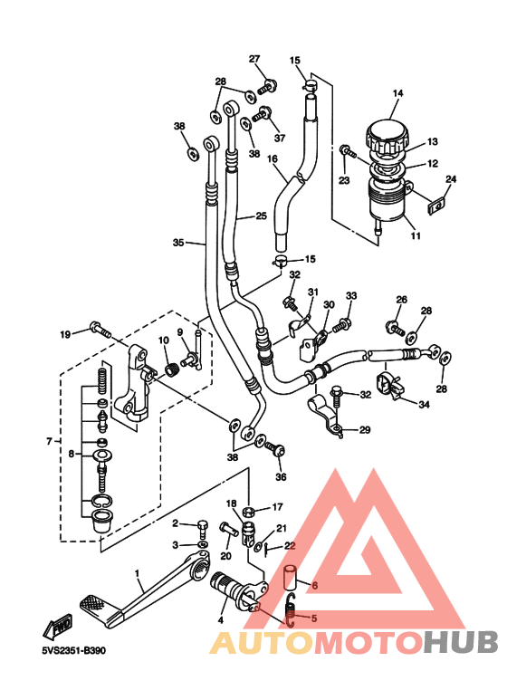 Задний тормозной цилиндр