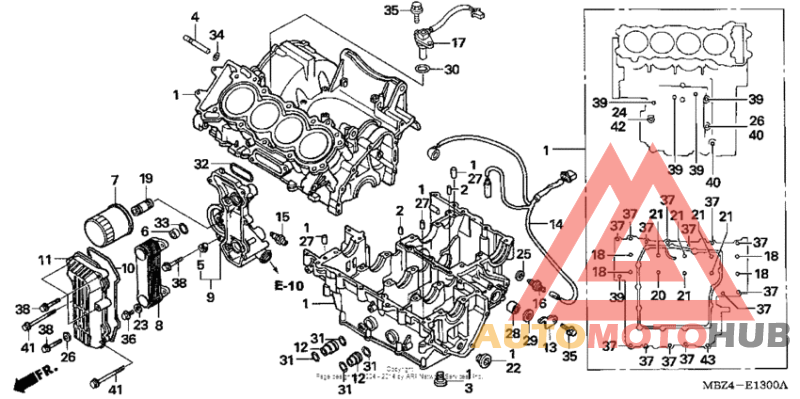Картер двигателя