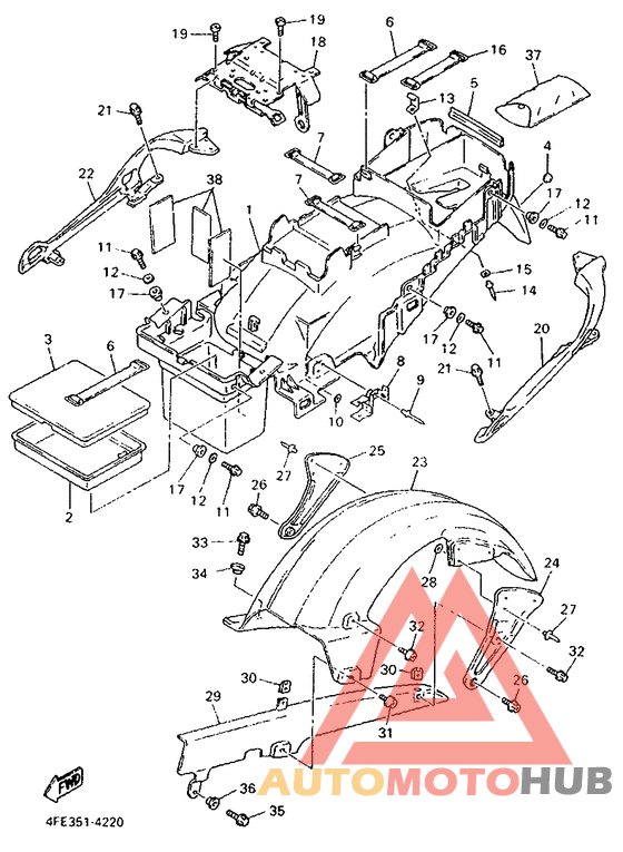 Задний бампер