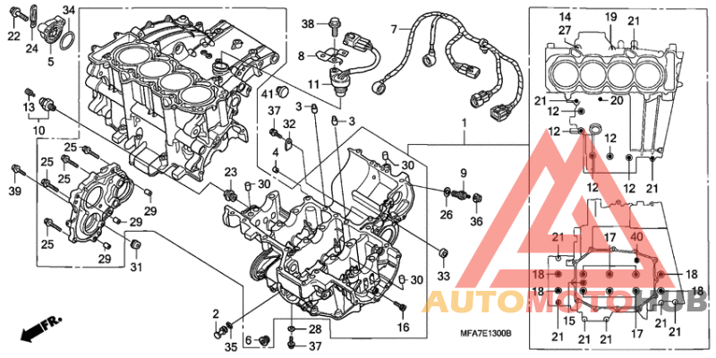 Картер двигателя
