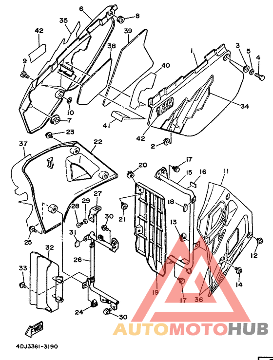 Side cover / oil tank