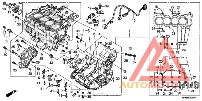 Картер двигателя