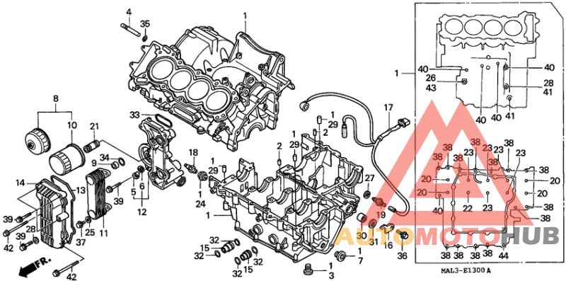 Картер двигателя