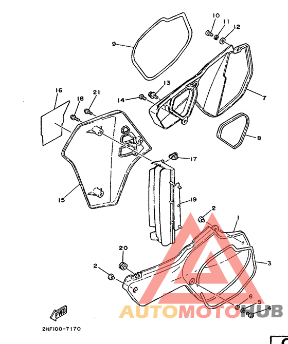Side cover / oil tank