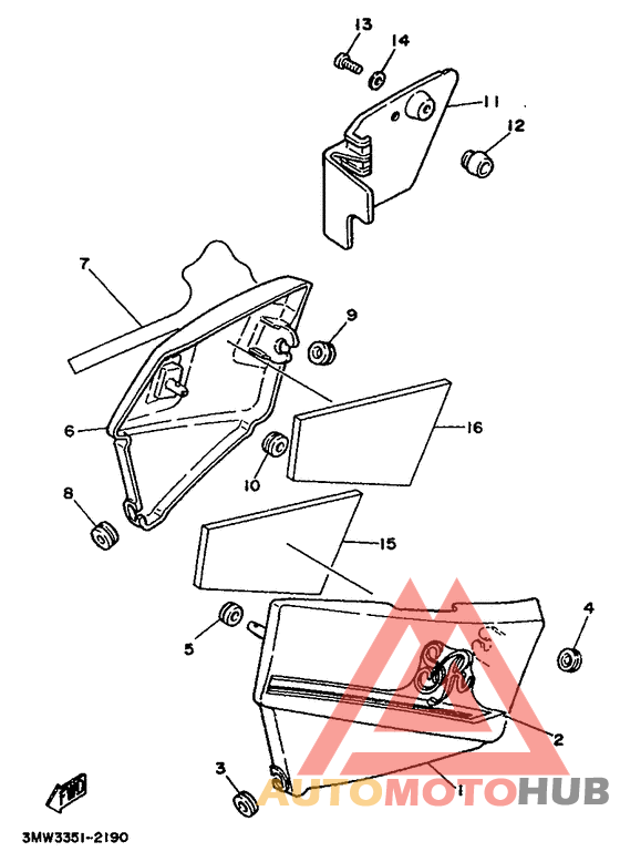 Side cover / oil tank