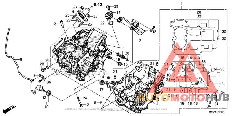 Картер двигателя
