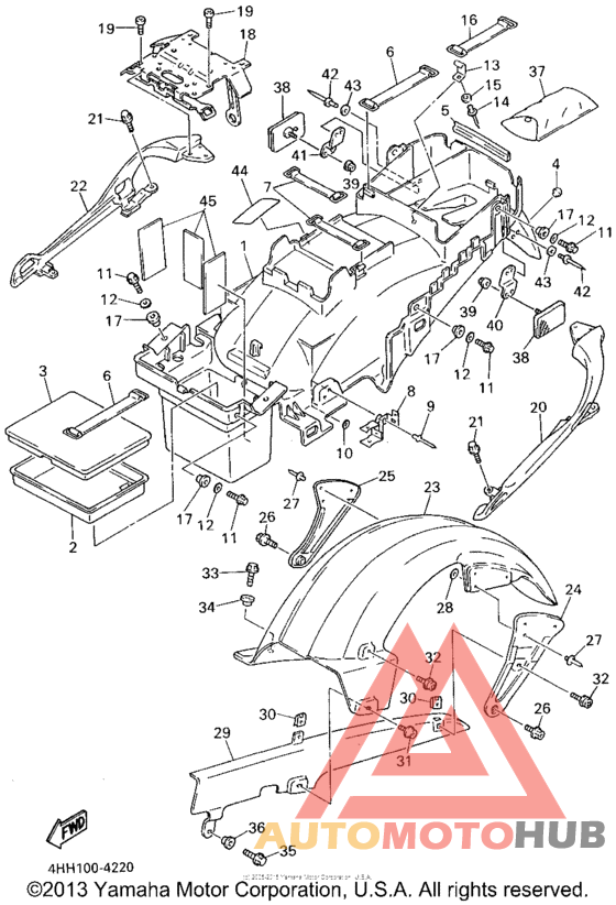 Задний бампер