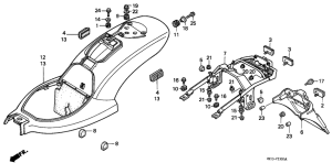 VT600C Заднее крыло