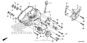  Крышка картера левая