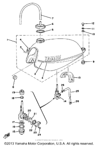 DT175F Топливный бак