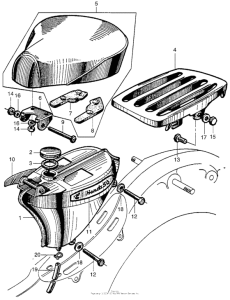 CA102 Fuel tank + seat